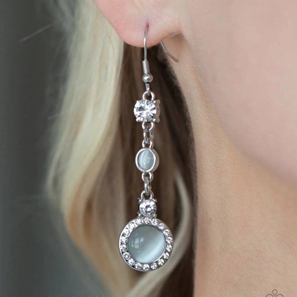 Paparazzi Jewelry Accessories - Epic Elegance - White Earrings - Vintage
